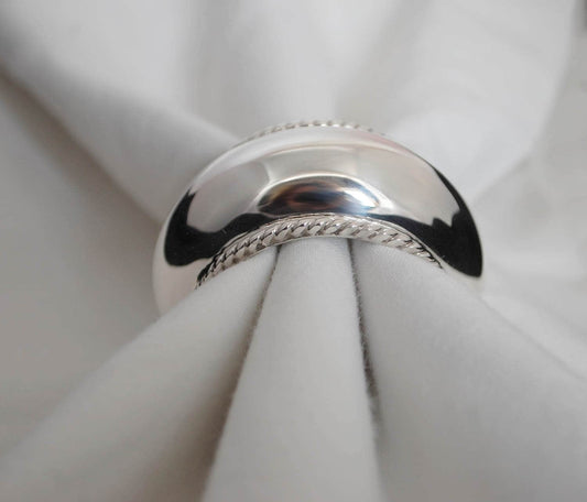 Sterling silver .925 napkin ring barrel shaped with twisted cord personalized